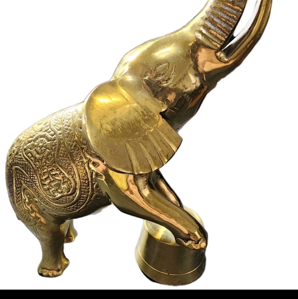 Vintage 8" Brass Circus Elephant Figurine Trunk Up Good Luck from India - Picture 3 of 5